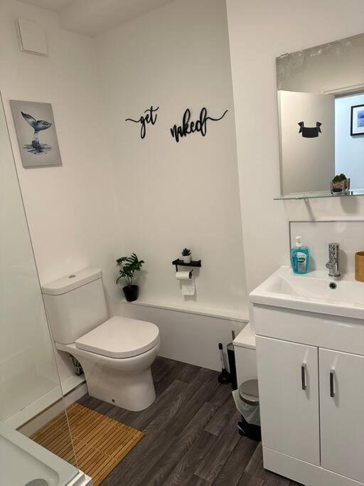 Cosy Authentic Flat In The Heart Of ガラシールズ エクステリア 写真